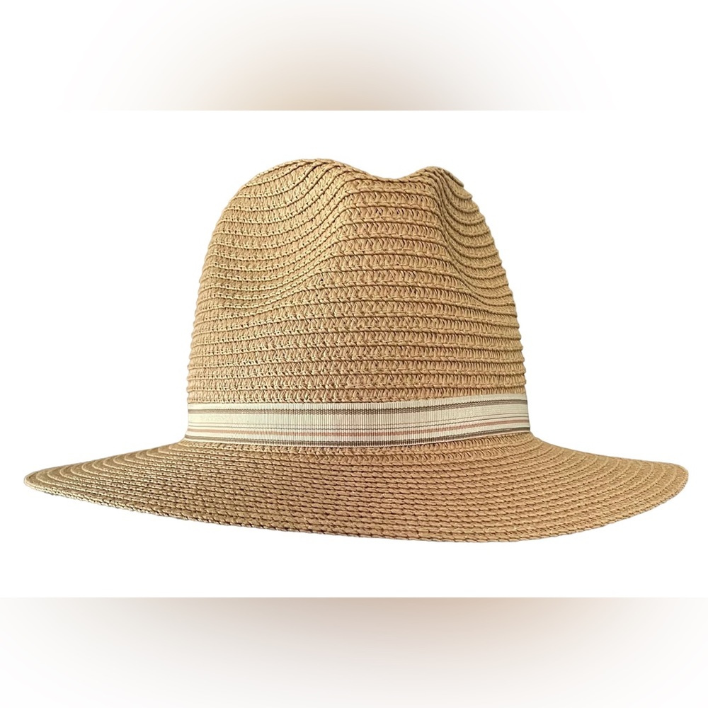 Brand new straw hat. Size 7 ish
